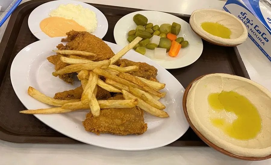 مطعم ماما نورة